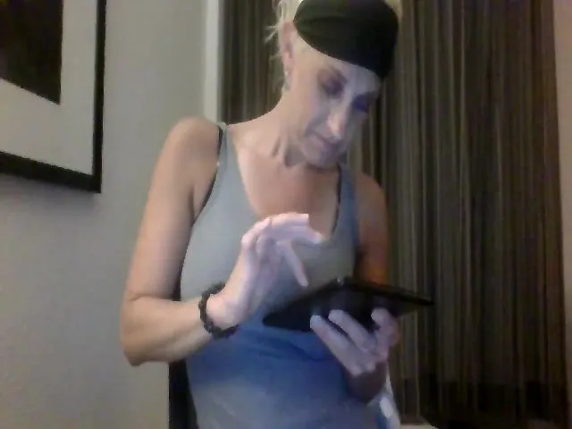 Live sex webcam photo for Jasmine_Rose1 #273686551