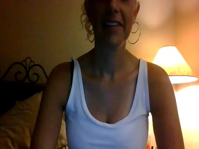 Live sex webcam photo for Jasmine_Rose1 #274013323