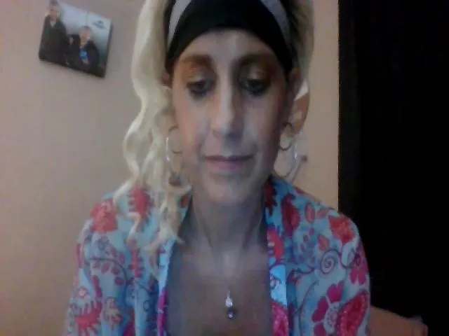 Live sex webcam photo for Jasmine_Rose1 #274338005