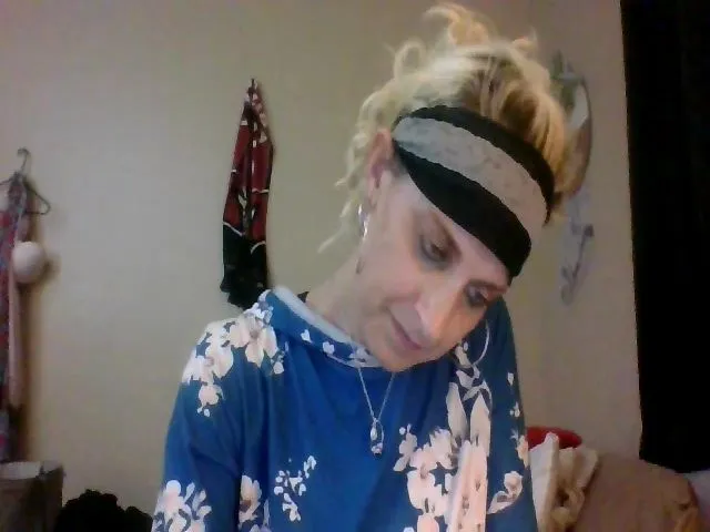 Live sex webcam photo for Jasmine_Rose1 #274340914