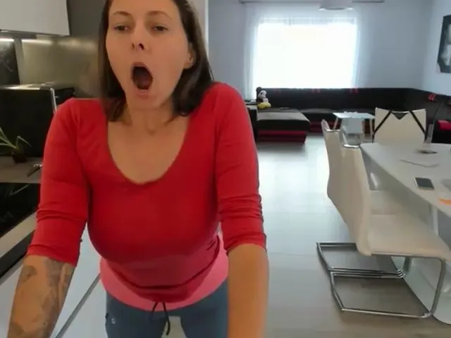 Live sex webcam photo for Jassylovesyou #274664439