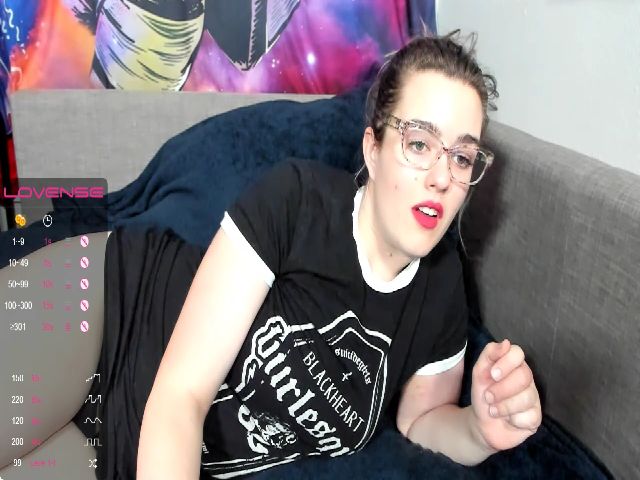 Live sex webcam photo for Jay_Bird21 #272211957