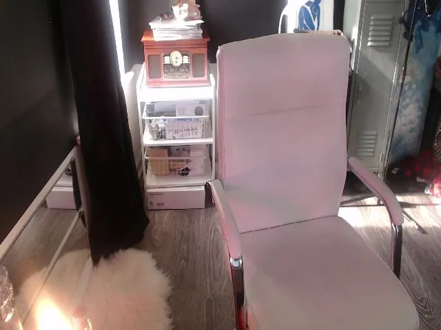 Live sex webcam photo for Jayden_Kane #272801956