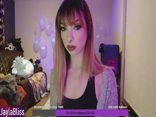 Live sex webcam photo for JaylaBliss #271728549
