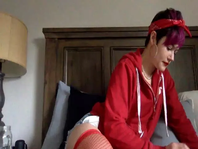 Live sex webcam photo for JazzViolette #273542428