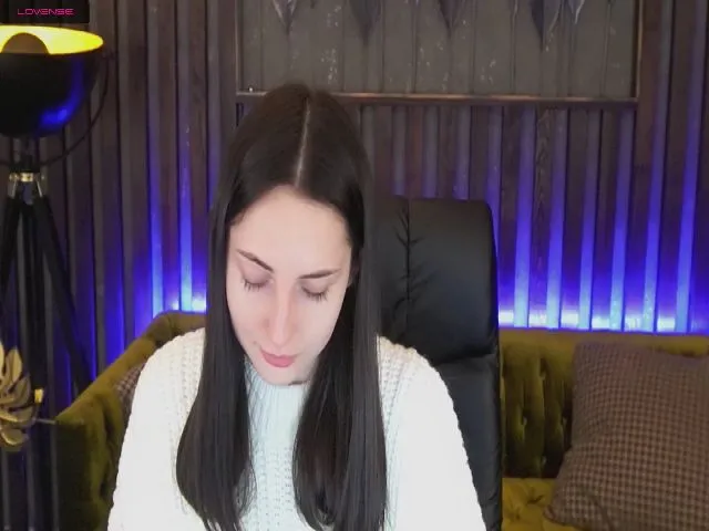Live sex webcam photo for JekkieMoon #271784936