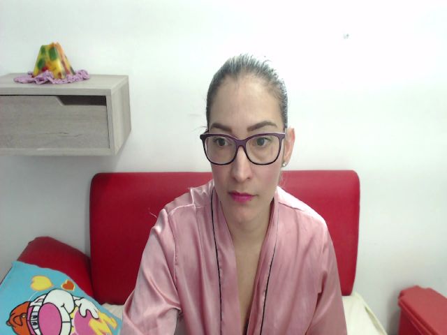 Live sex webcam photo for Jenifer_b #272832601