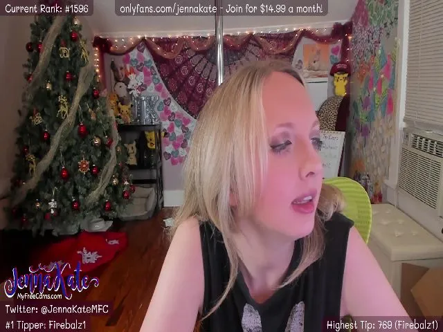 Live sex webcam photo for JennaKate #271862914