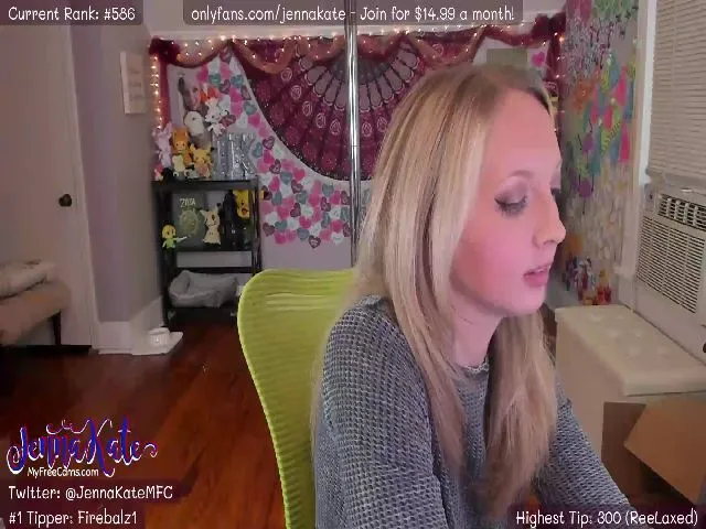 Live sex webcam photo for JennaKate #272276691