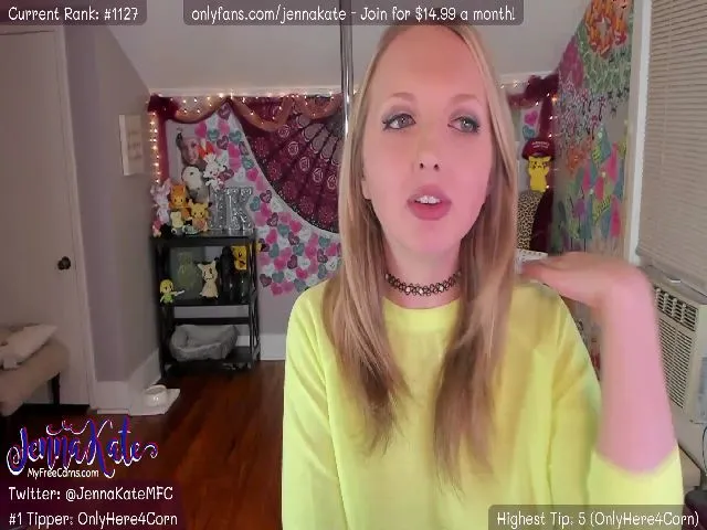 Live sex webcam photo for JennaKate #272381912