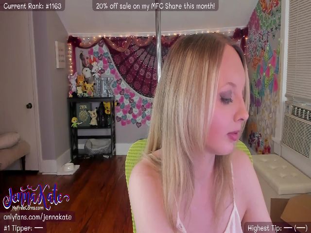 Live sex webcam photo for JennaKate #272825489