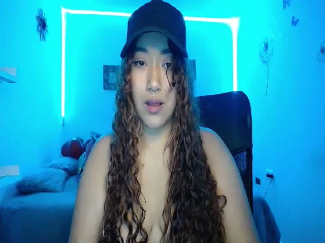Live sex webcam photo for Jennaa_sweet #272755584