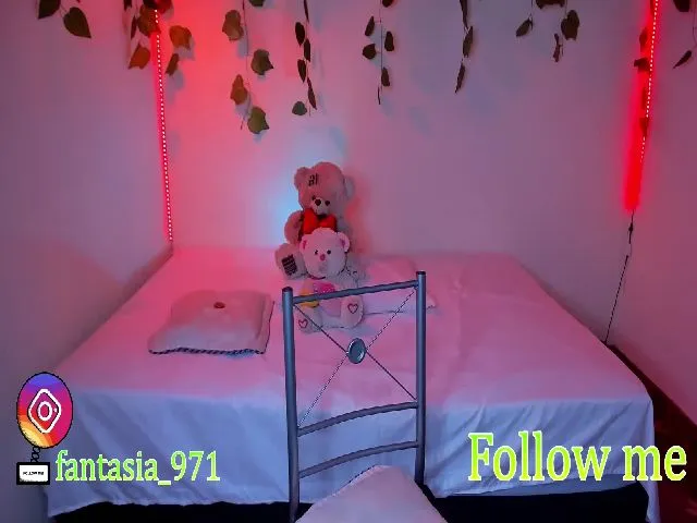 Live sex webcam photo for Jenndy_ #273873533