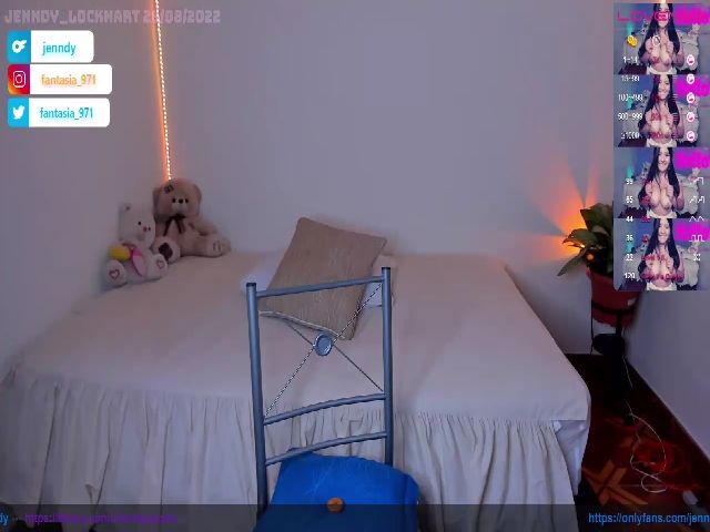 Live sex webcam photo for Jenndy_ #274518804