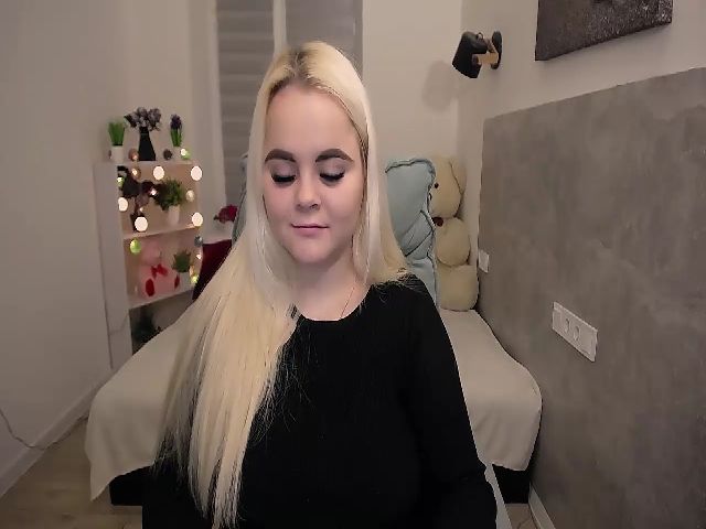 Live sex webcam photo for Jenni__fer #271702097