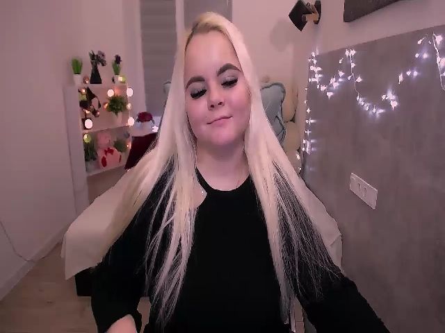 Live sex webcam photo for Jenni__fer #272060664