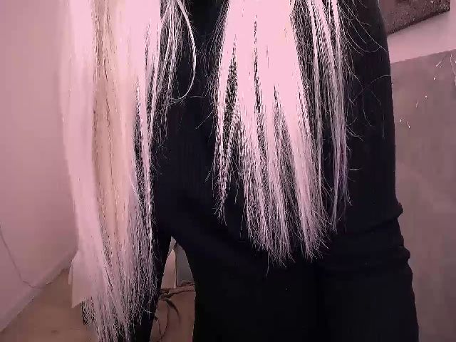 Live sex webcam photo for Jenni__fer #272060884