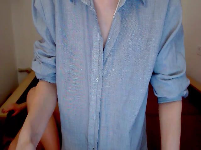 Live sex webcam photo for Jenni__fer #272338611