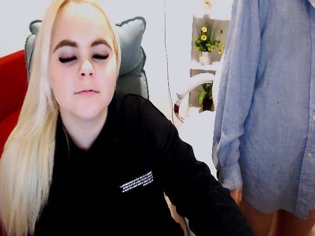 Live sex webcam photo for Jenni__fer #272485840