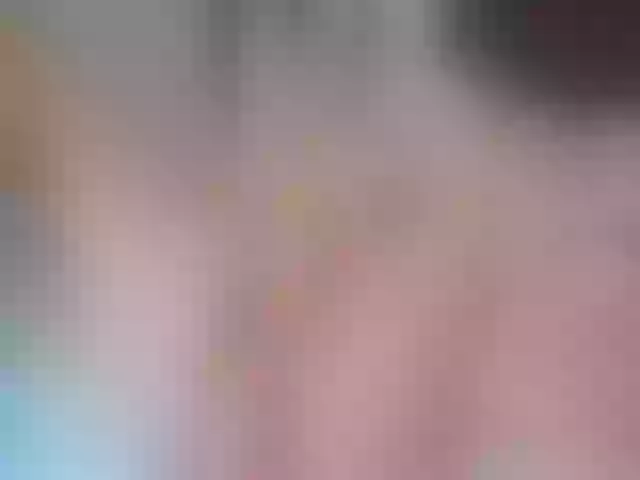Live sex webcam photo for JenniferLuvv #272540088