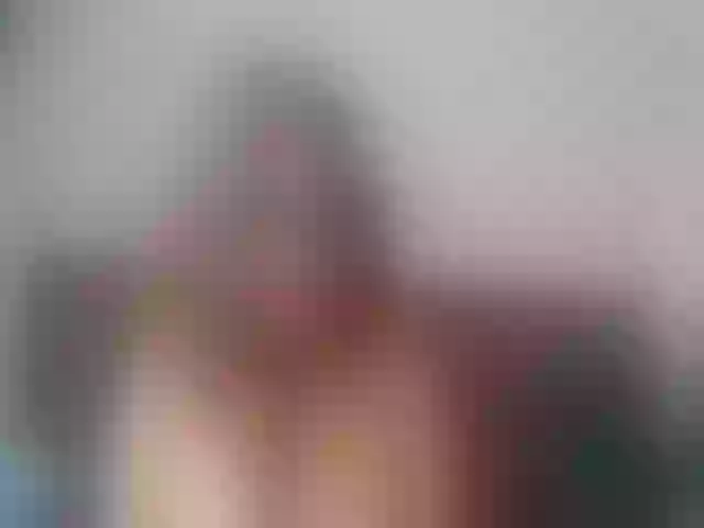 Live sex webcam photo for JenniferLuvv #272605566