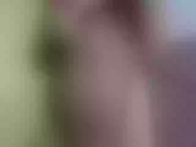 Live sex webcam photo for JenniferLuvv #273685758