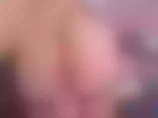 Live sex webcam photo for JenniferLuvv #274308088