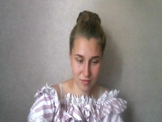 Live sex webcam photo for Jennifer_Dark #274365830