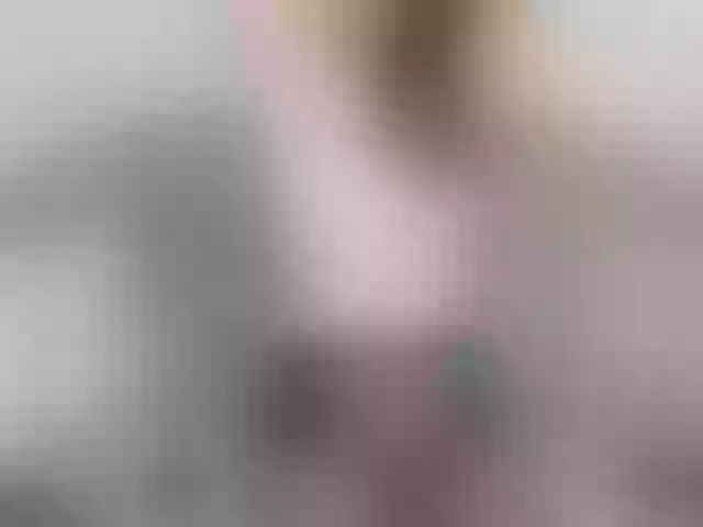 Live sex webcam photo for Jennifer_____ #274475417