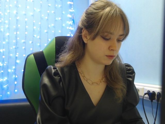 Live sex webcam photo for JennyFantasy #272559947