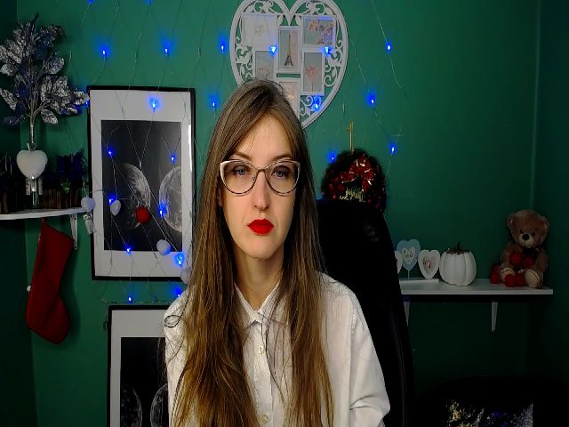 Live sex webcam photo for JennyLovelyS #271773405