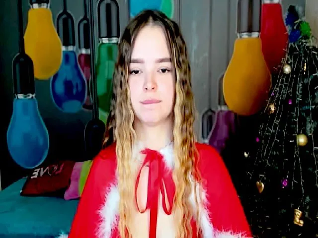 Live sex webcam photo for Jenny_LooVe #271782686