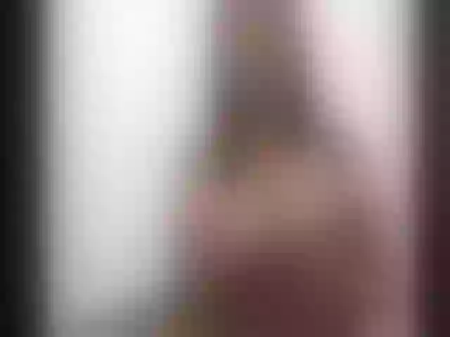 Live sex webcam photo for Jennysroom22 #272612047