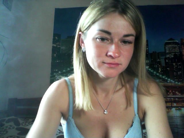 Live sex webcam photo for JesicaStarlin #273418691