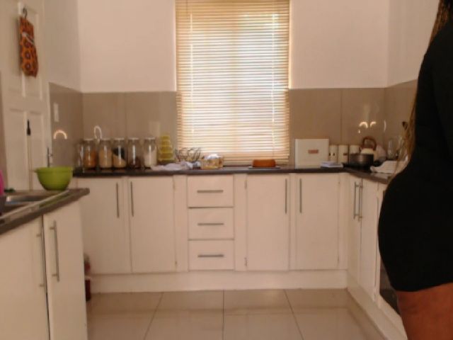 Live sex webcam photo for JessBunz #273356881