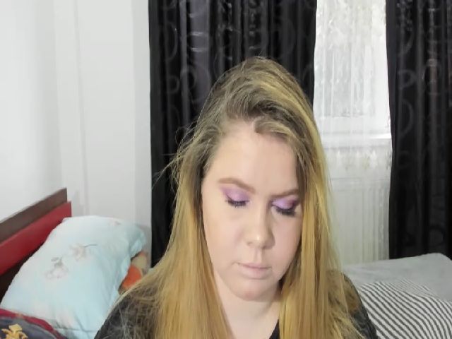 Live sex webcam photo for Jessarodes #272295505