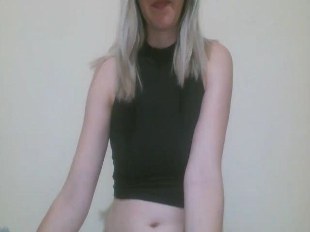 Live sex webcam photo for JessicaG5 #274055613