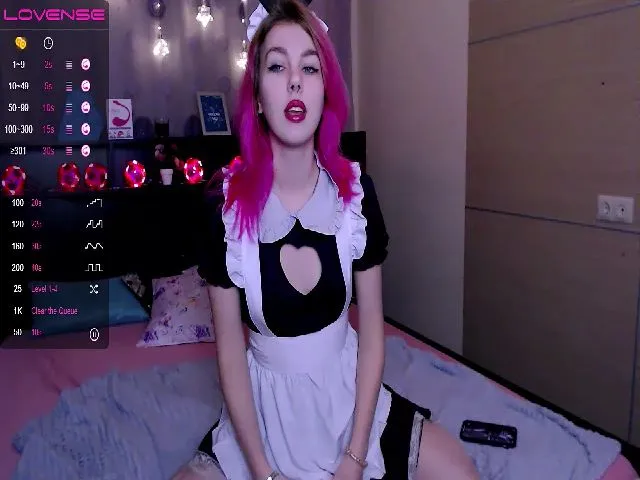 Live sex webcam photo for JessicaMind #271940126