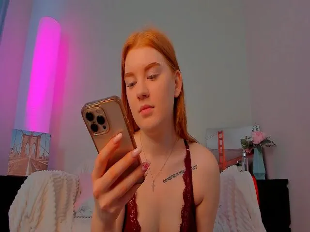 Live sex webcam photo for JessicaRolls #273875839
