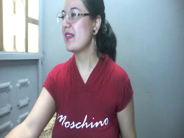 Live sex webcam photo for Jessicajons94 #273679551