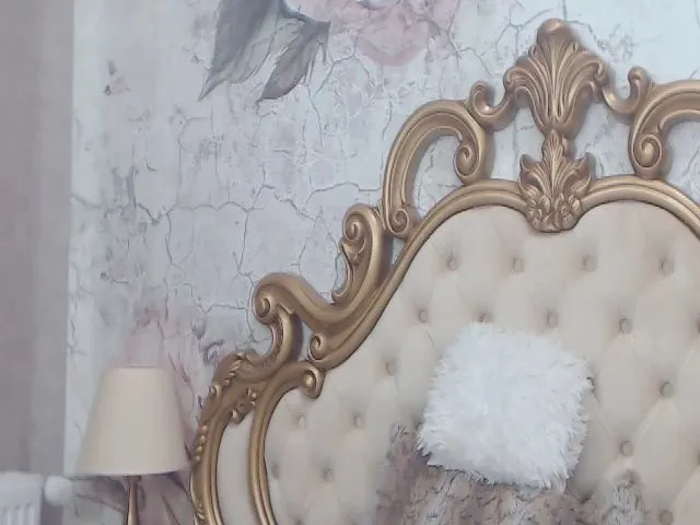 Live sex webcam photo for JessieJace #273828897