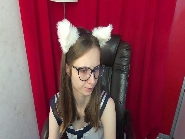 Live sex webcam photo for JessieMoons #274503093