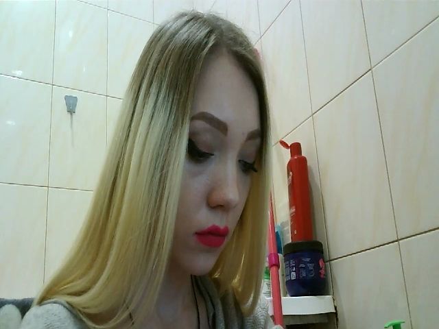 Live sex webcam photo for JessyLink #272022373