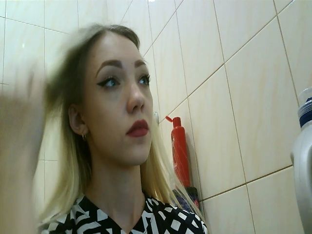 Live sex webcam photo for JessyLink #272033319