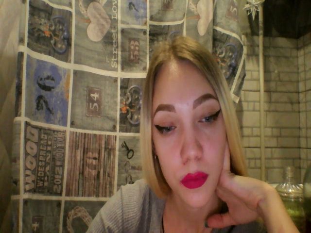 Live sex webcam photo for JessyLink #272097451