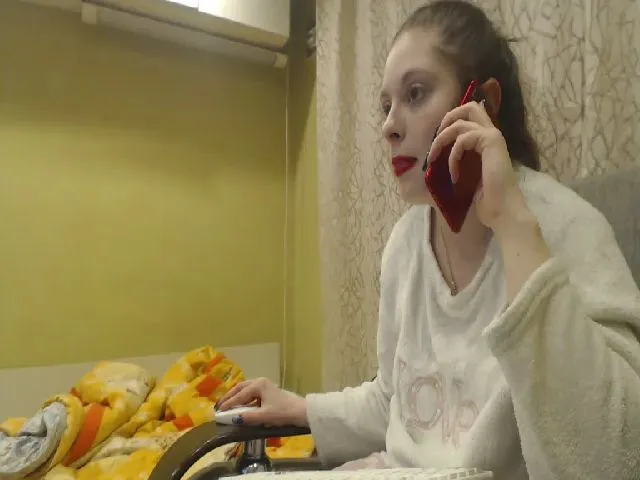 Live sex webcam photo for JesycaHustler #272359433