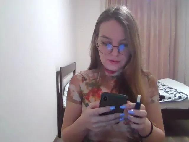 Live sex webcam photo for JettySise #271994592