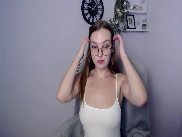 Live sex webcam photo for JettySise #272796687