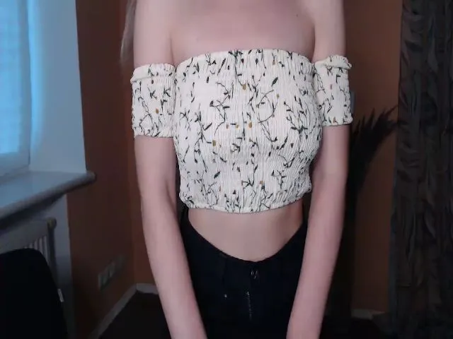 Live sex webcam photo for JettySise #274494699