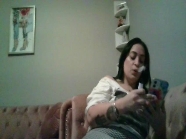 Live sex webcam photo for Jillybean5 #273306812